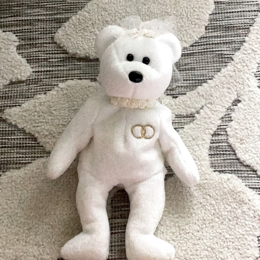 A wedding bear